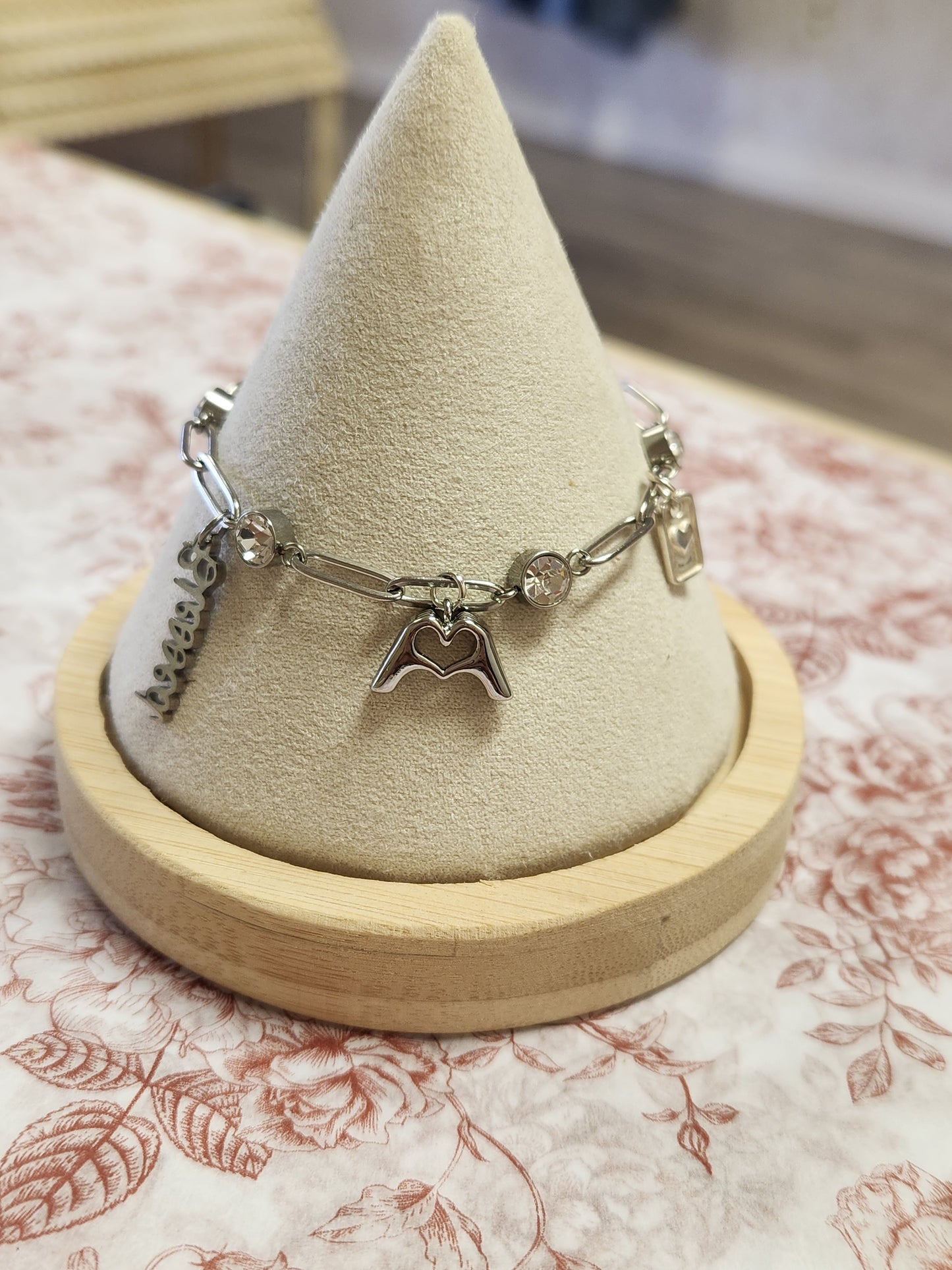 Love hands silver charm bracelet