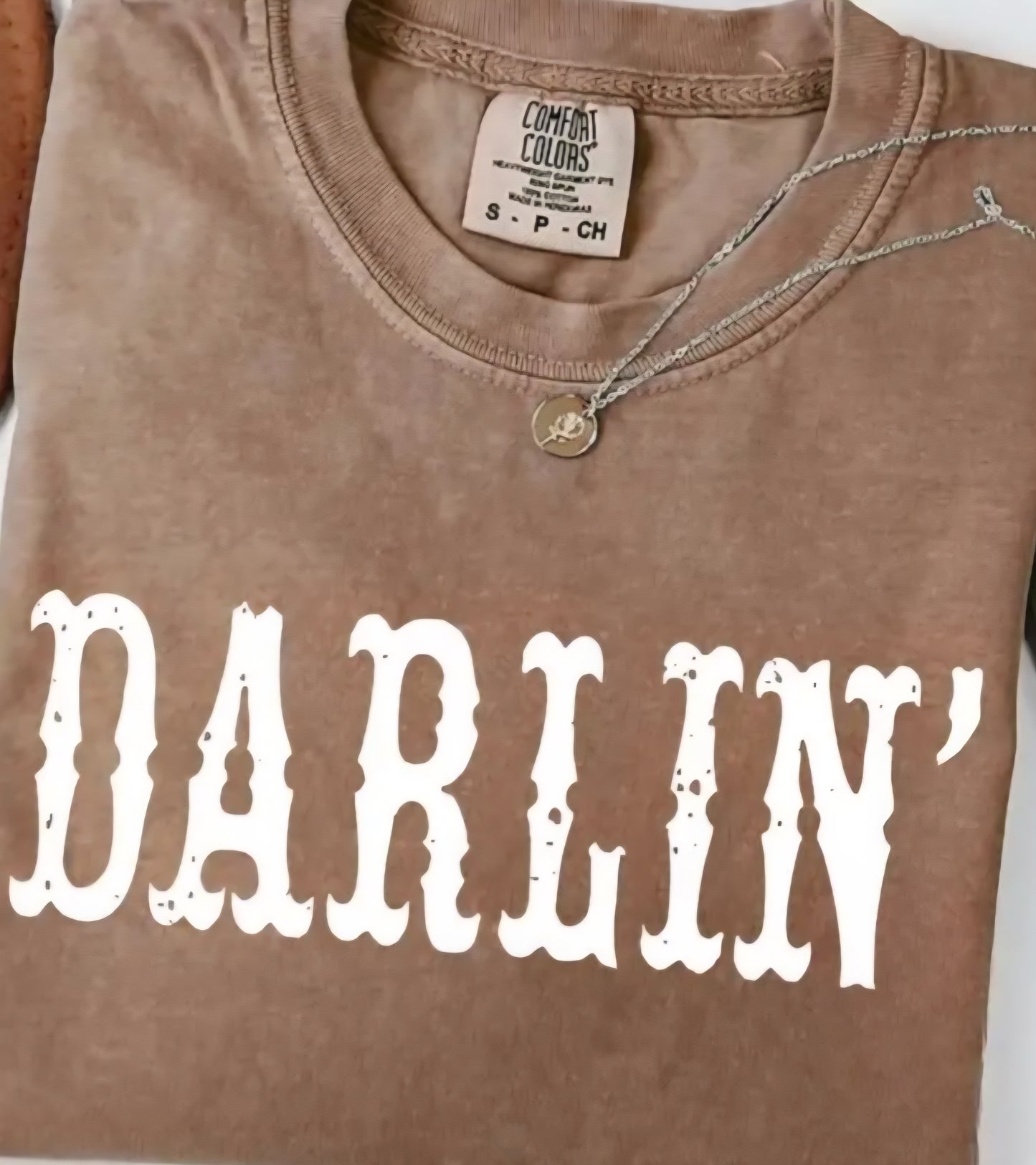 Darlin' Short Sleeve Tee