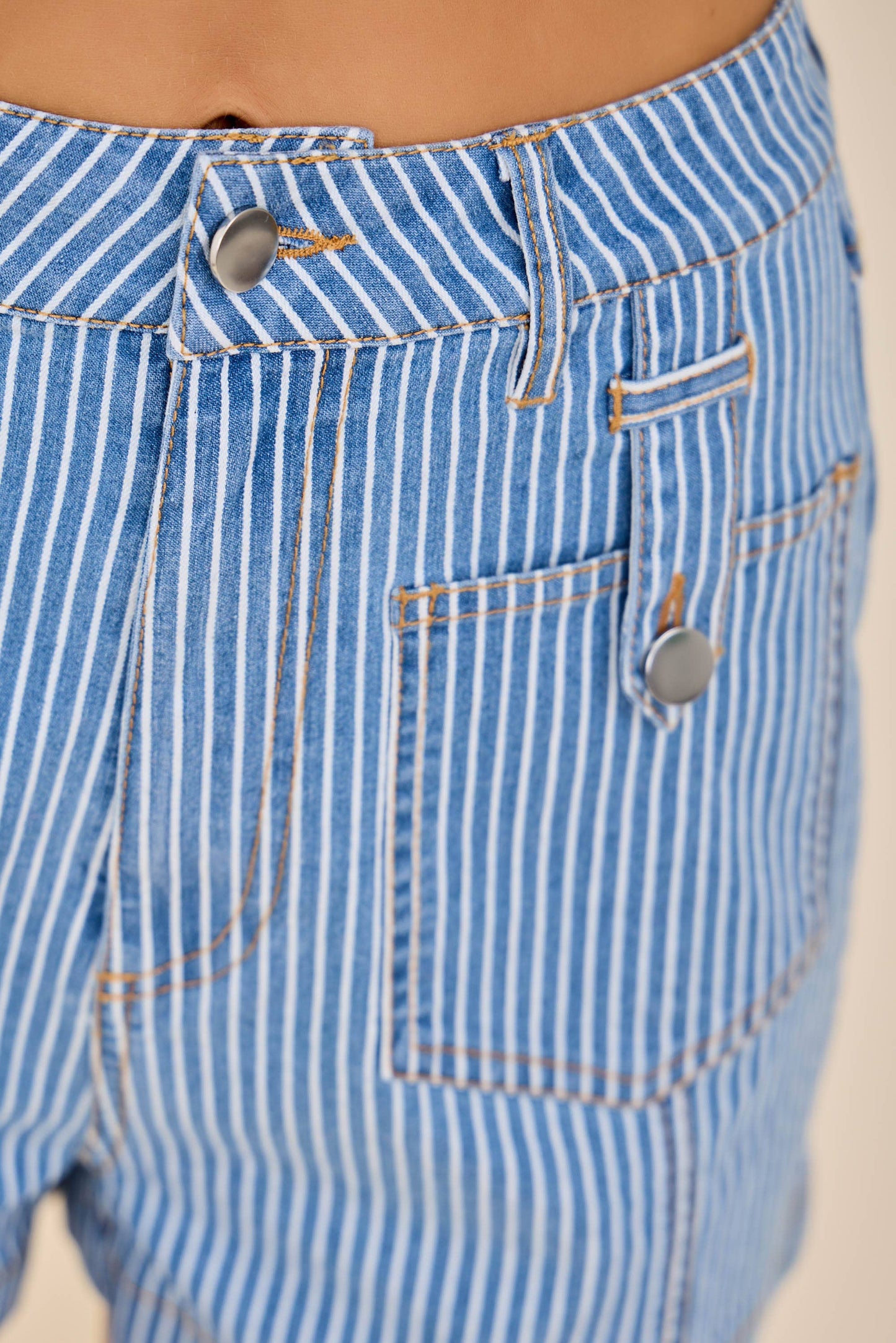 Stripe Utility Denim Shorts – Pocket Button Detail