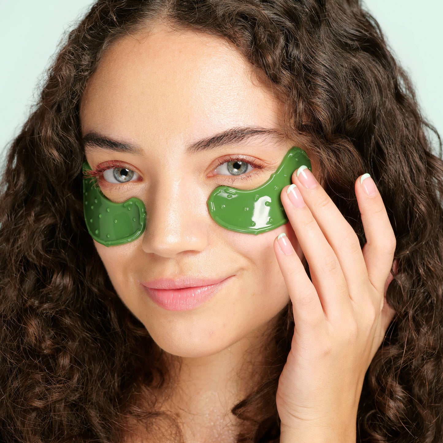 Pickle Shaped Hydrating Eye Pads  8 Pk