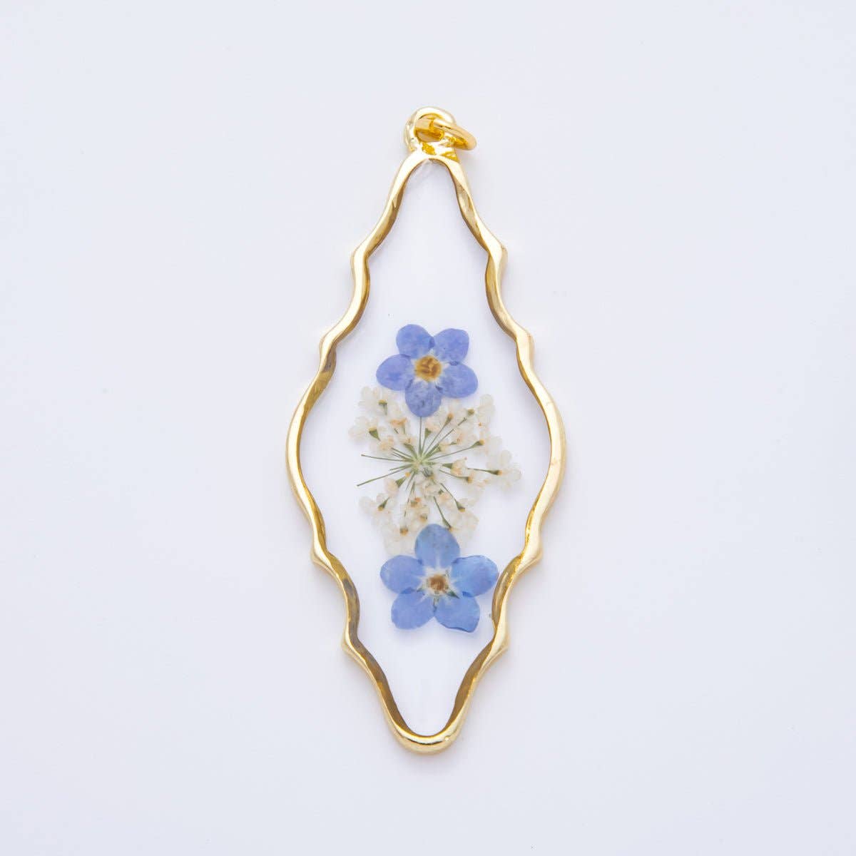 Resin Wavy Diamond-cut Blue Flowers Charm