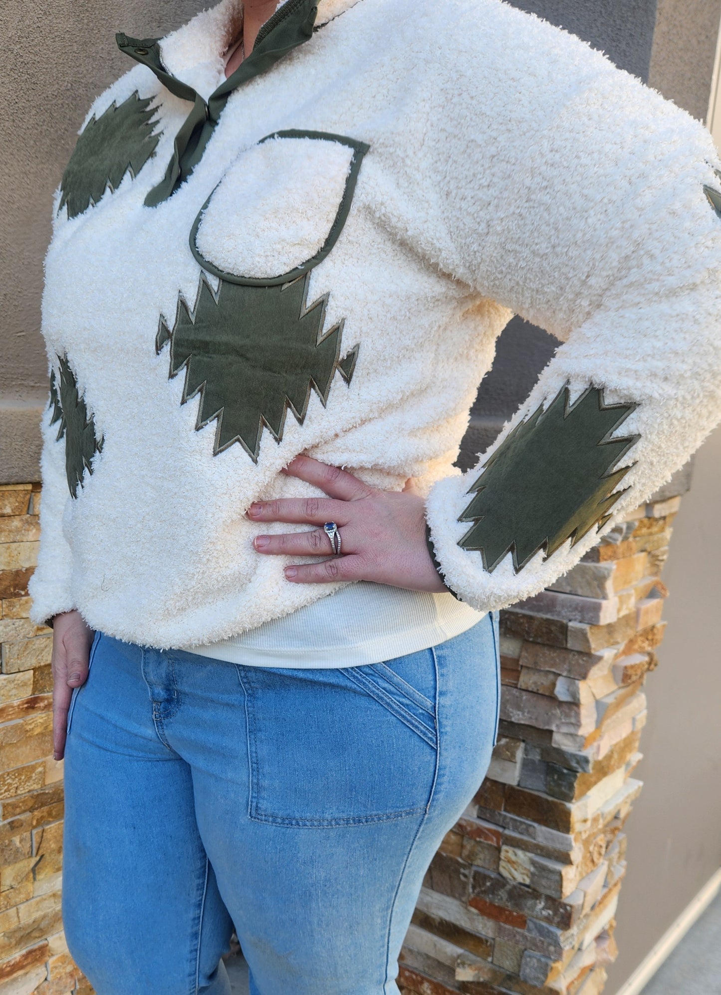 Huckleberry Fleece Crop Pullover