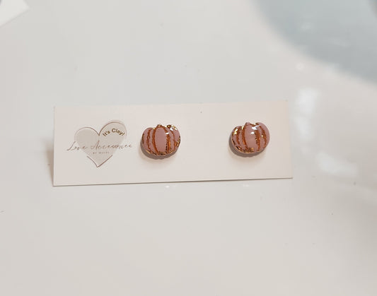 Round pumpkin w/gold foil stud earrings in Petal Pink