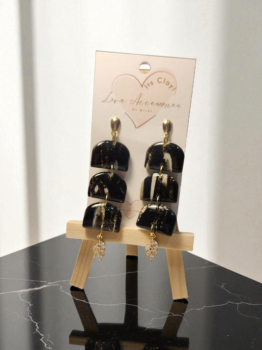 Luxey Collection Arc Gold/White Long Dangle Earrings