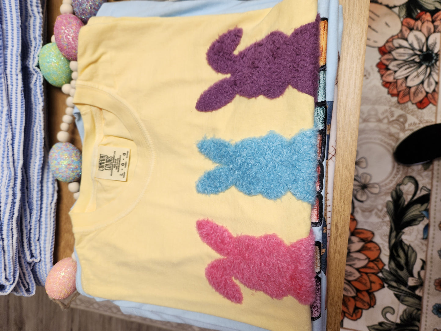 Butter Yellow 3 plush bunny Boxy tee