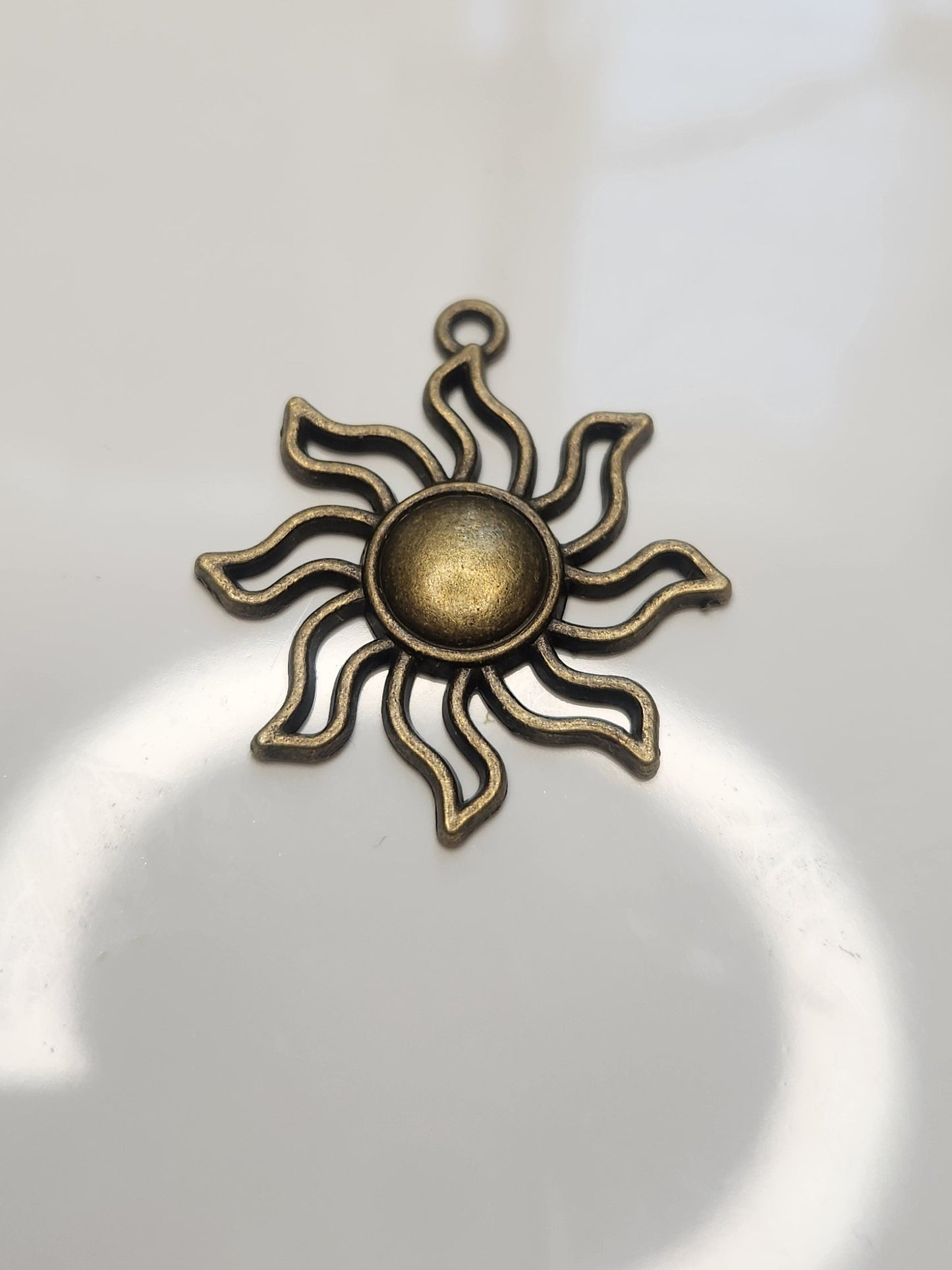 Sun metal charms