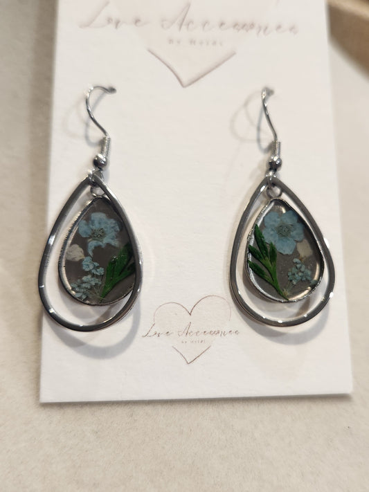 Pressed Flower Teardrop Earrings